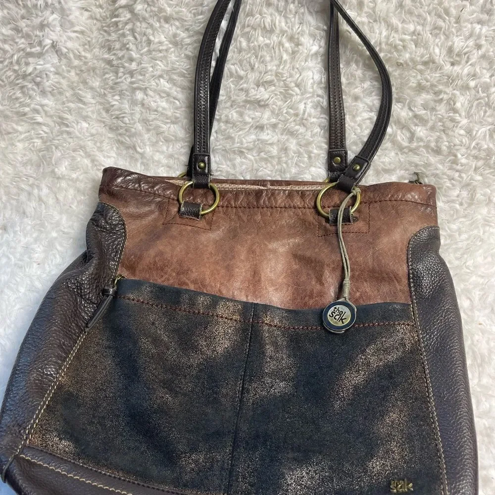 The Sak sak leather